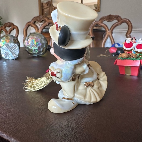 Disney Mickey and Minnie Ornament - Picture 4 of 7